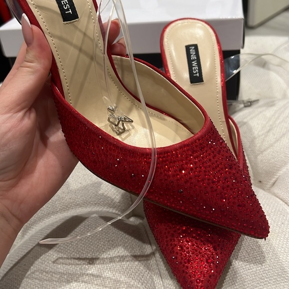 Nine West Sparkle red pointed toe heels - Picture 7 of 7